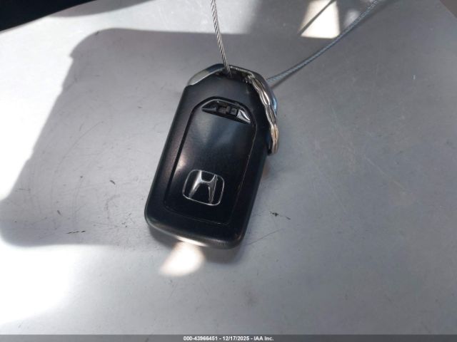 Honda Pilot Lx Image 9