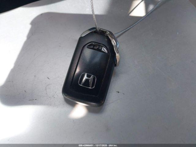 Honda Pilot Lx Image 9