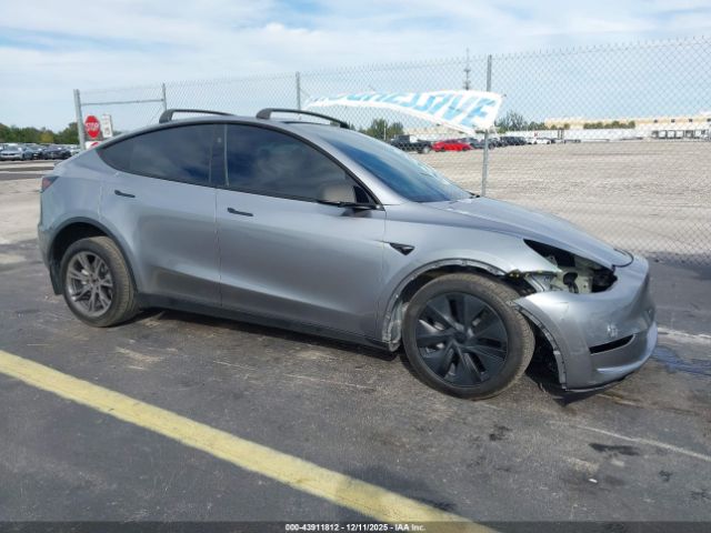 Tesla Model Y Long Range Dual Motor All-wheel Drive Image 1