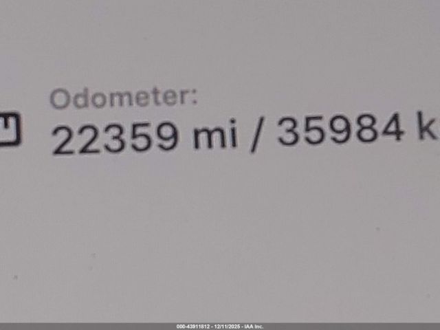 Tesla Model Y Long Range Dual Motor All-wheel Drive Image 13