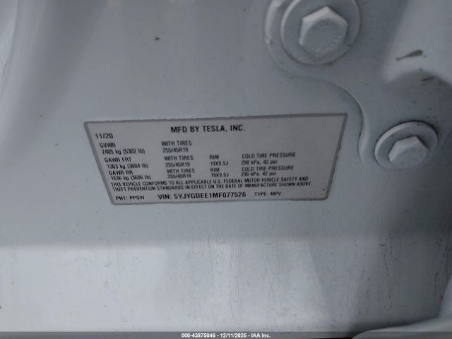 Tesla Model Y Long Range Dual Motor All-wheel Drive Image 9