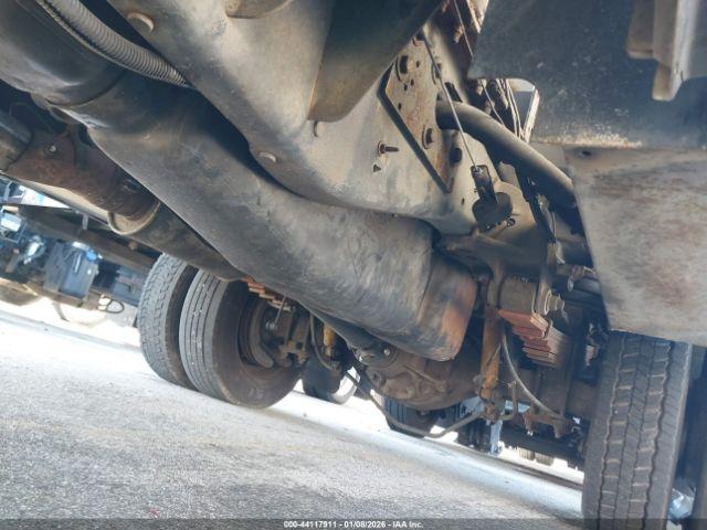 Dodge Ram 4500 Image 10