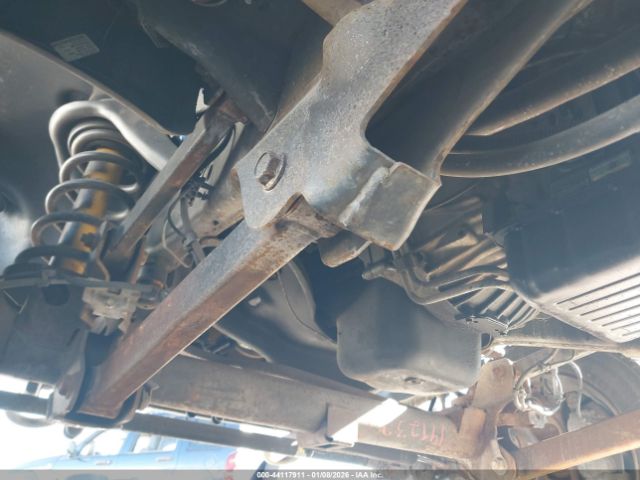 Dodge Ram 4500 Image 16