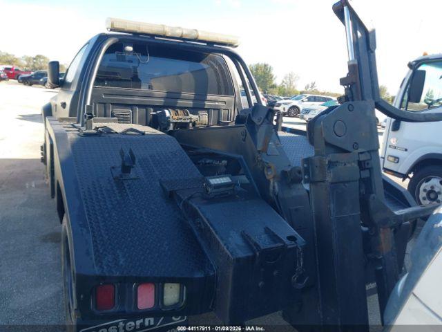 Dodge Ram 4500 Image 6