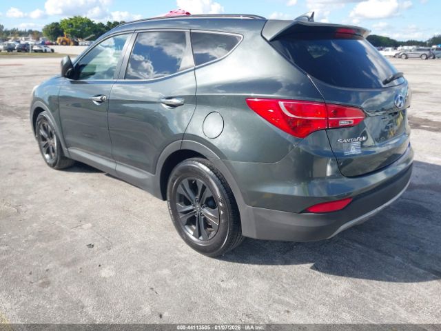 Hyundai SANTA FE Sport Image 2