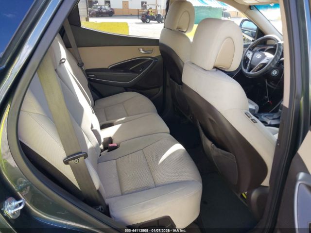 Hyundai SANTA FE Sport Image 8