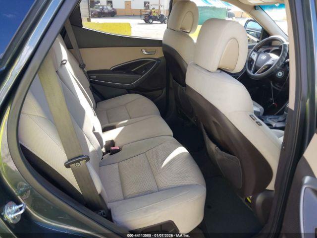 Hyundai SANTA FE Sport Image 8