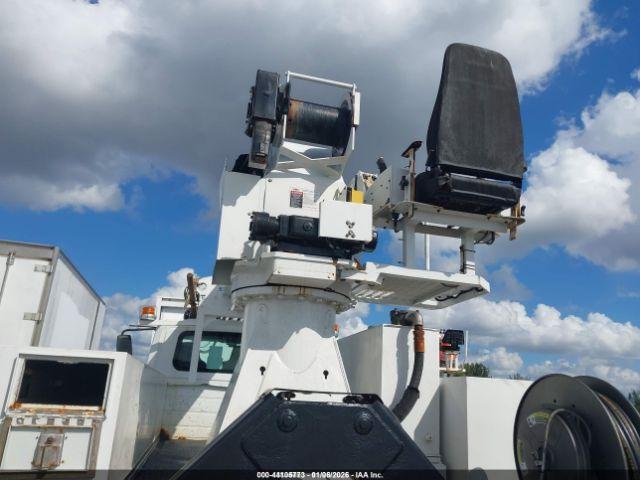 International 4000 4300 Image 9