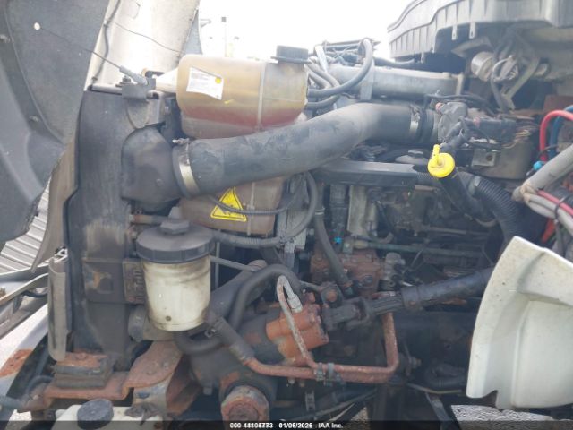 International 4000 4300 Image 8