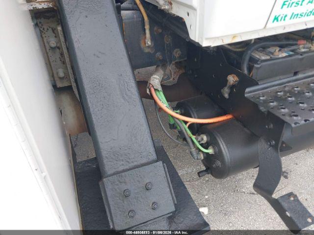 International 4000 4300 Image 12