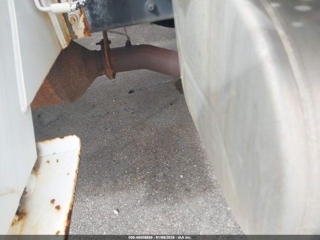 International 4000 4300 Image 10