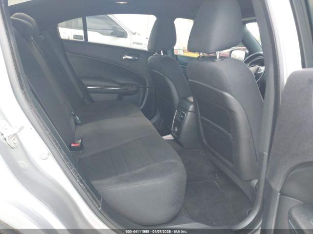 Dodge Charger Se Image 2