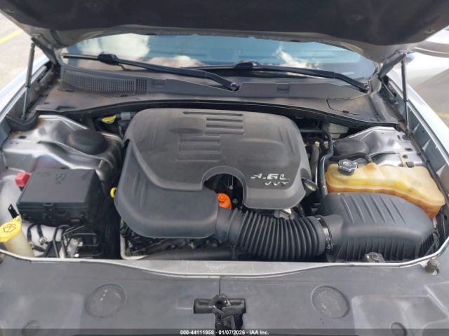 Dodge Charger Se Image 8