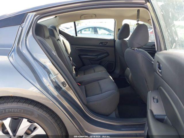 Nissan Altima S Fwd Image 16