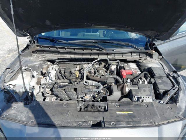 Nissan Altima S Fwd Image 9