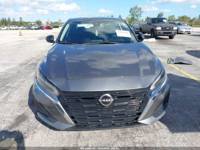 Nissan Altima S Fwd Image 15