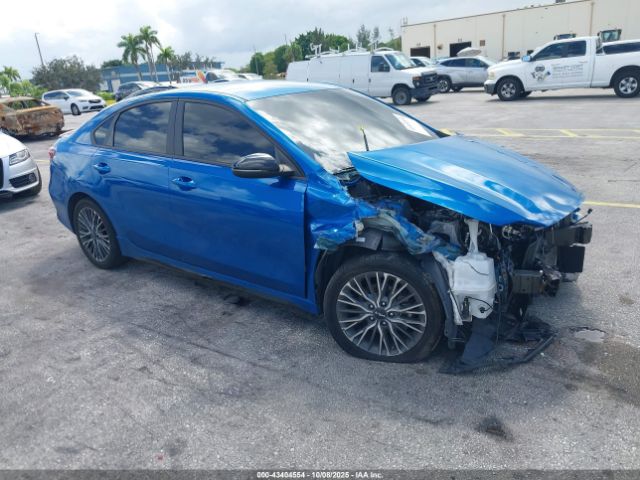 Kia Forte Gt-line Image 1