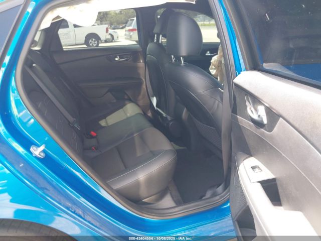 Kia Forte Gt-line Image 7