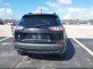 Jeep Cherokee Upland 4x4 Image 14