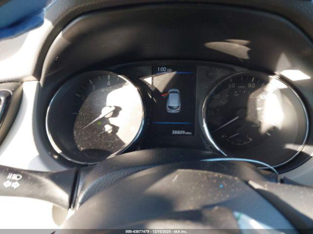 Nissan Rogue Sv Image 4