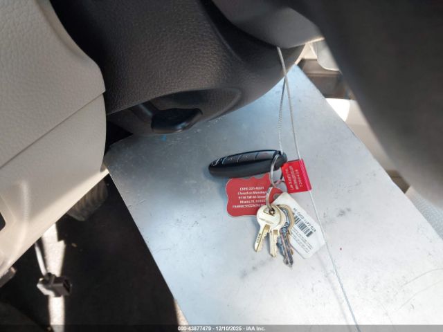 Nissan Rogue Sv Image 12