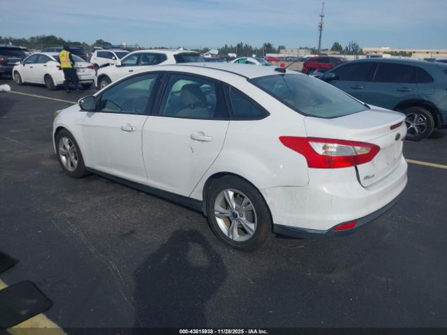 Ford Focus Se Image 14