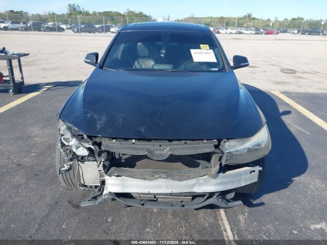 BMW 3 Series Xdrive Image 14