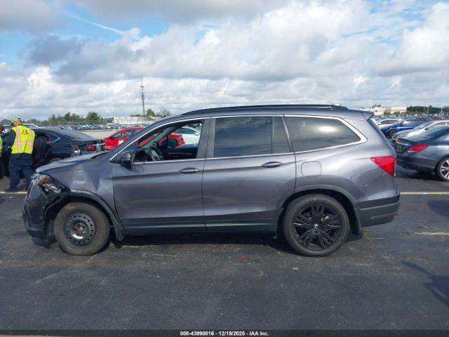 Honda Pilot 2wd Special Edition Image 6