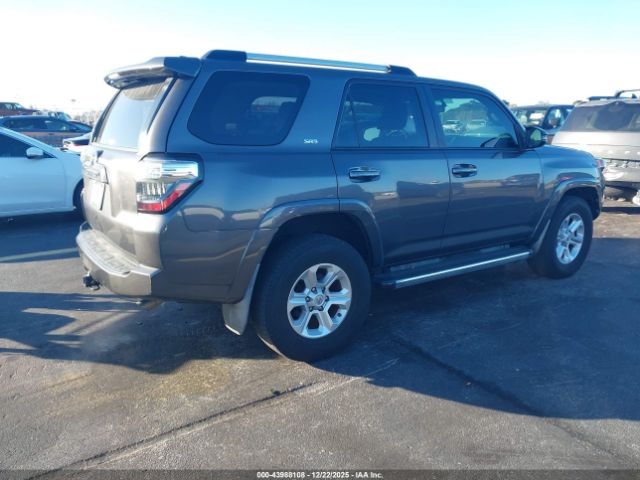 Toyota 4Runner Sr5 Premium Image 12