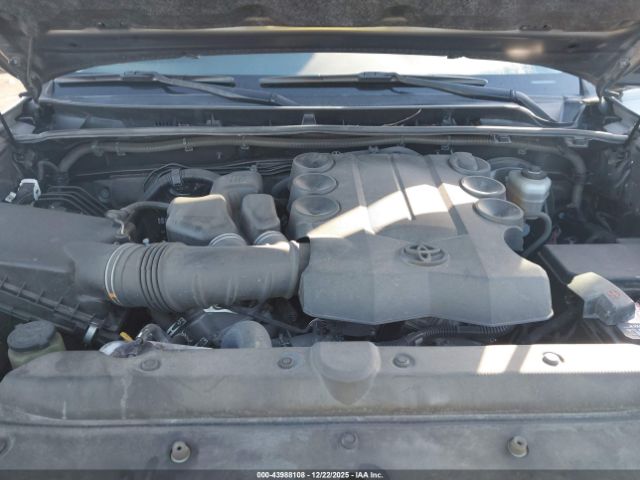 Toyota 4Runner Sr5 Premium Image 5