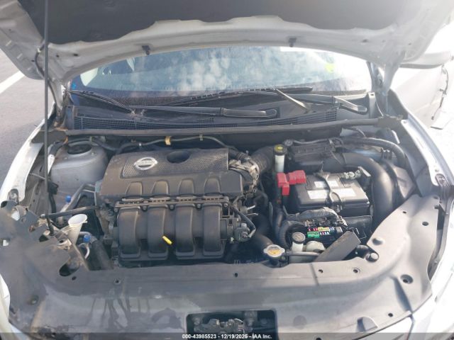 Nissan Sentra Image 14