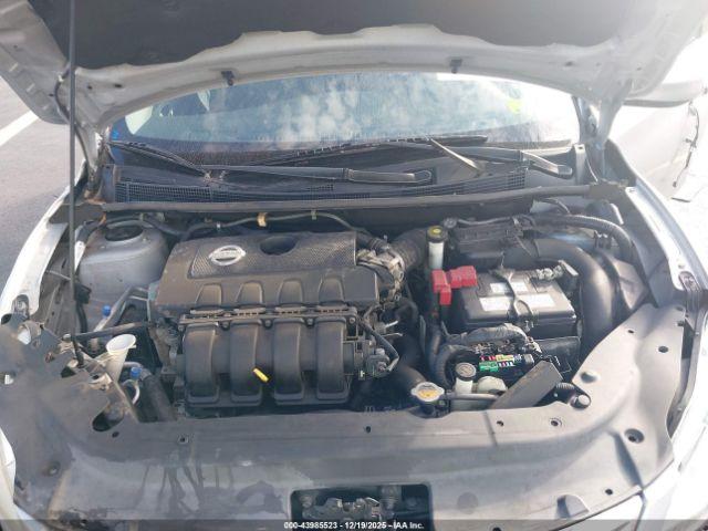 Nissan Sentra Image 14