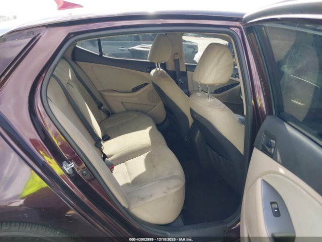 Kia Optima Lx Image 6