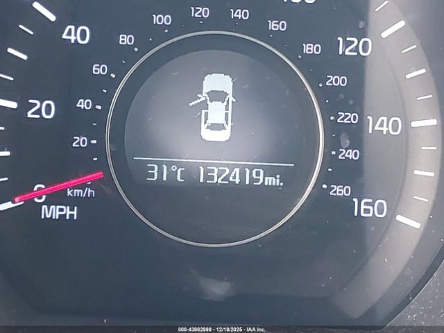 Kia Optima Lx Image 12