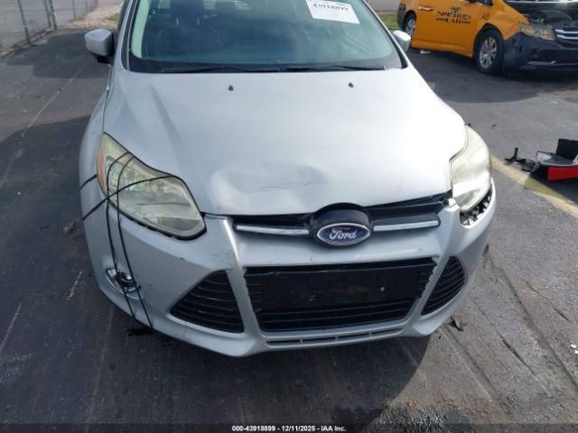 Ford Focus Titanium Image 13