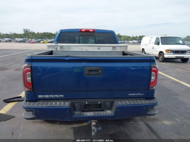 GMC Sierra 1500 Denali Image 12