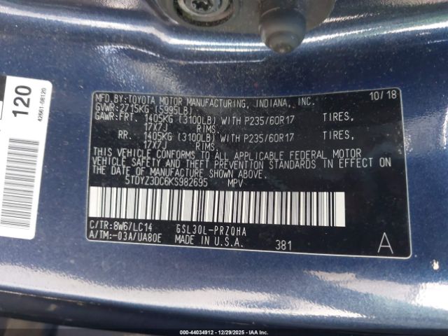 Toyota Sienna Xle 8 Passenger Image 10