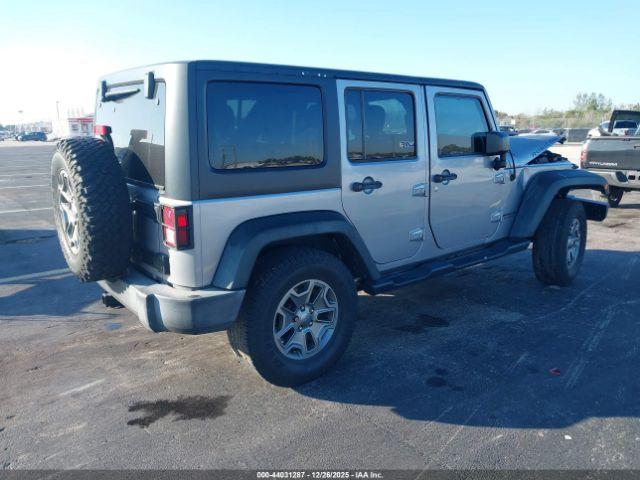 Jeep Wrangler Rubicon Image 9