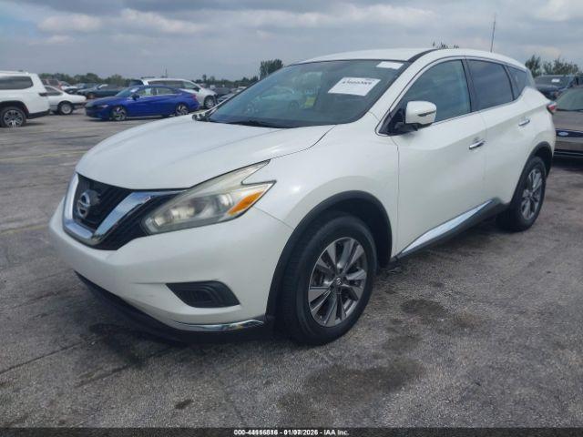 Nissan Murano S Image 4