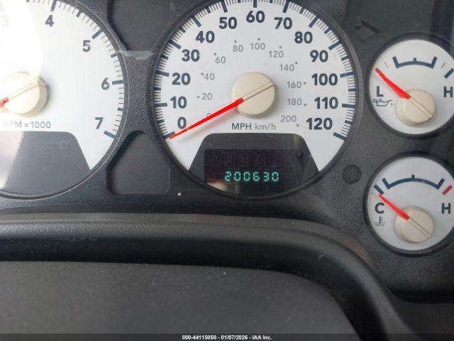 Dodge Ram 1500 St Image 10