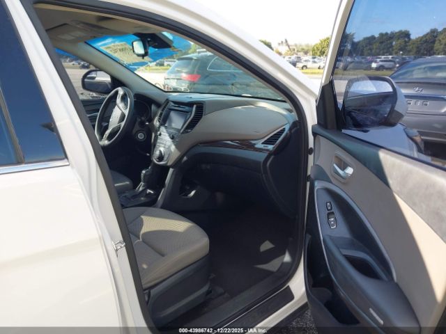 Hyundai SANTA FE Se Image 9