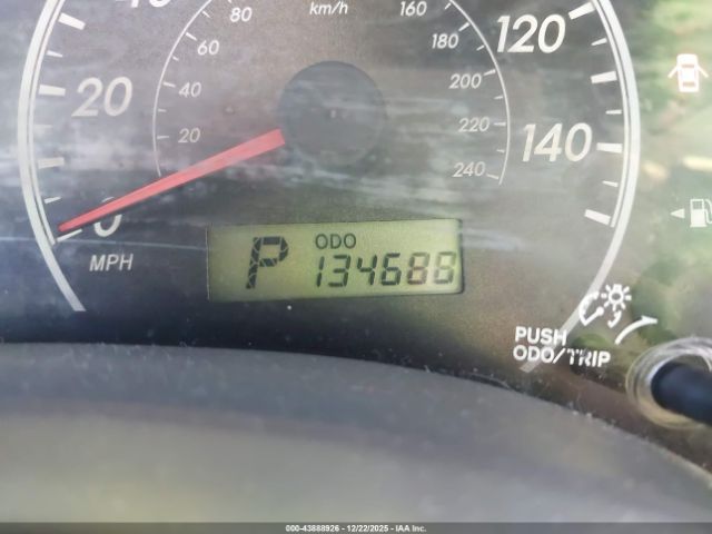 Toyota Corolla Le Image 11