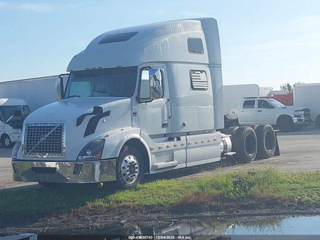 Volvo Vn Vnl Image 14