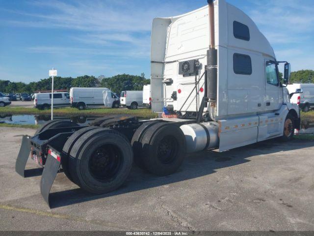 Volvo Vn Vnl Image 9