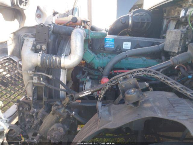 Volvo Vn Vnl Image 12