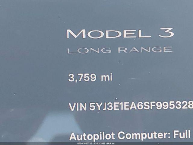 Tesla Model 3 Image 15