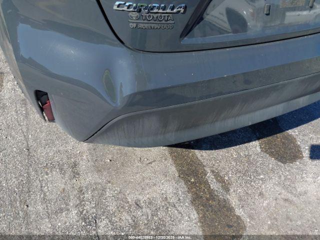 Toyota Corolla Le Image 14