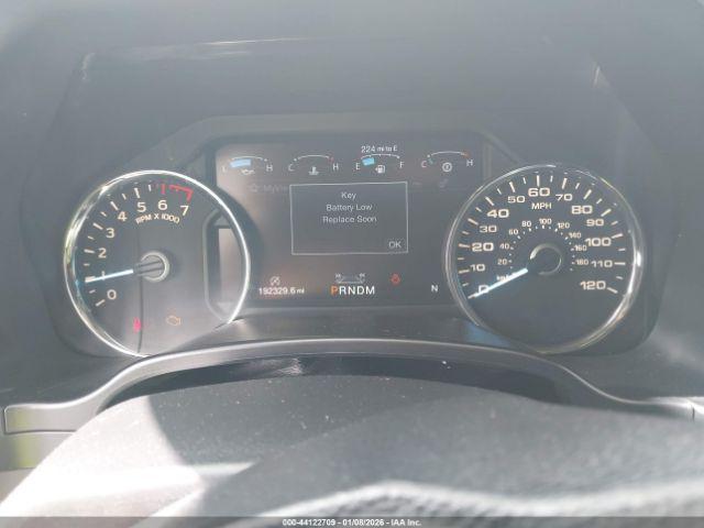 Ford F-150 Lariat Image 19