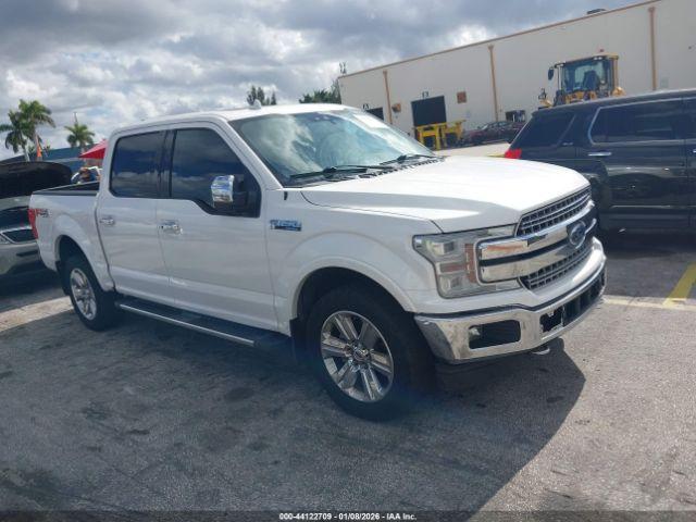 Ford F-150 Lariat Image 12
