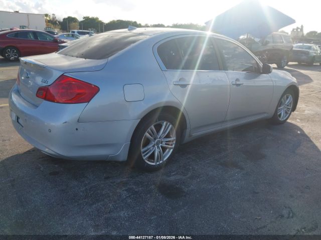 INFINITI G37x Image 12